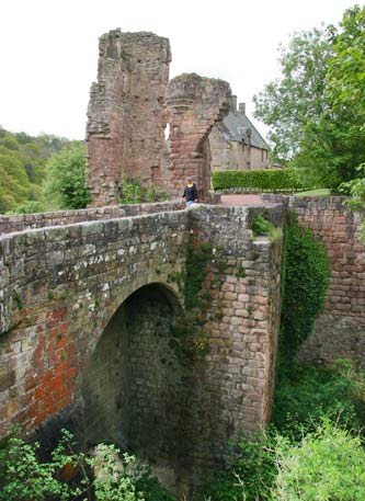 Rosslyn Castle